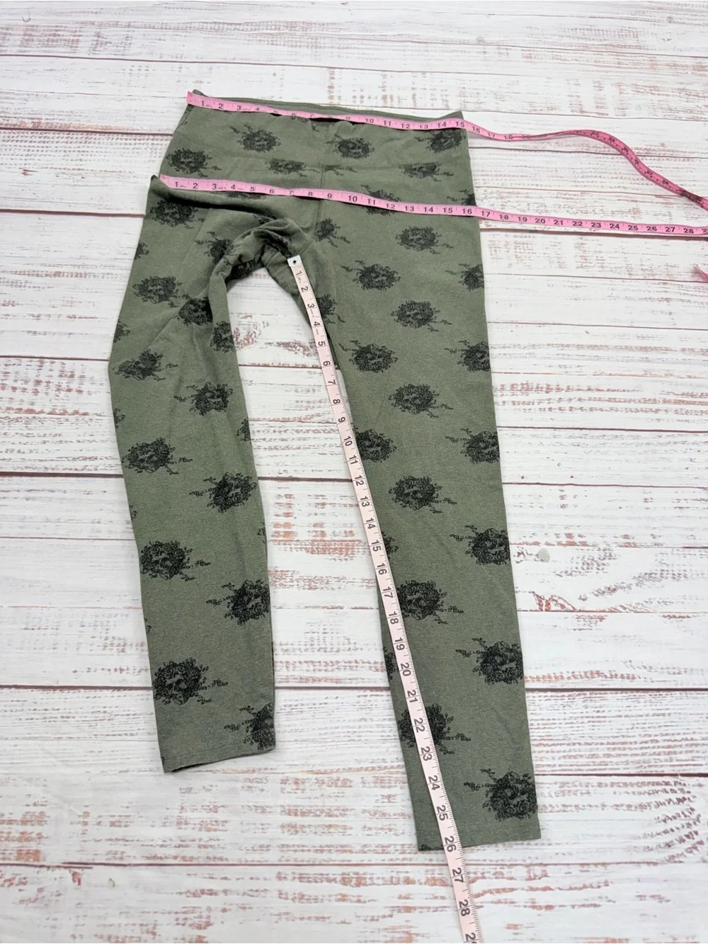 Pact Women’s Size Large Olive Green Grateful Dead Leggings - Picture 8 of 12